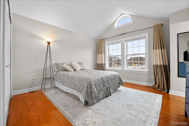 411 E Ferry Street, Detroit, MI 48202
