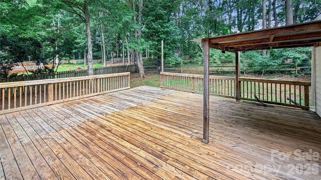 16539 Grapperhall Drive, Huntersville, NC 28078