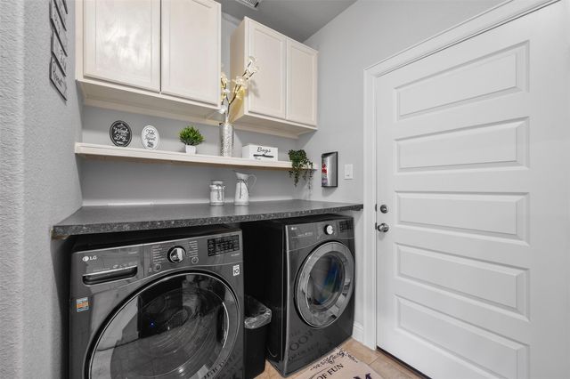 5302 Thunderbird ST, Lago Vista, TX 78645