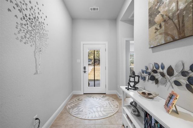 5302 Thunderbird ST, Lago Vista, TX 78645