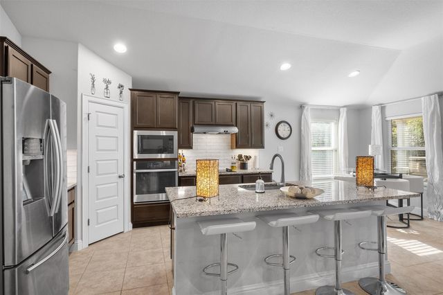 5302 Thunderbird ST, Lago Vista, TX 78645