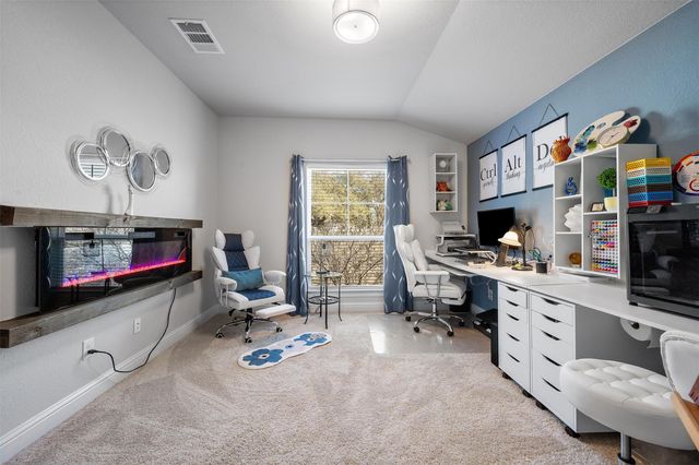 5302 Thunderbird ST, Lago Vista, TX 78645