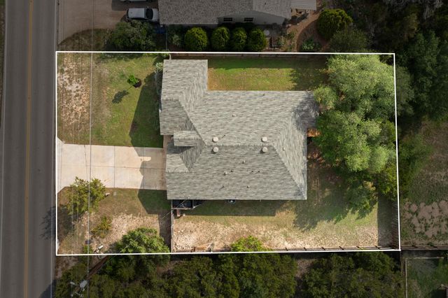 5302 Thunderbird ST, Lago Vista, TX 78645