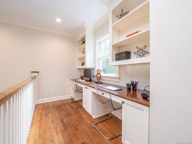 55 Tanners Drive, Wilton, CT 06897