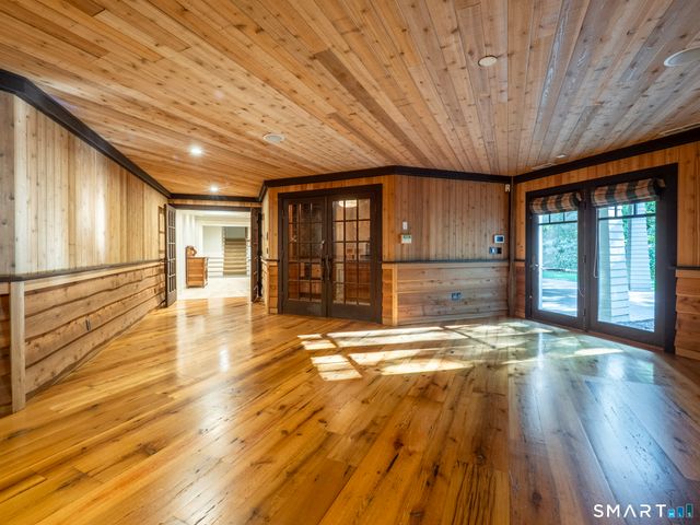 55 Tanners Drive, Wilton, CT 06897