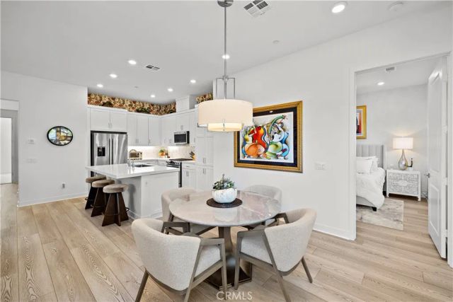 700 Sunrise Rd, Rancho Mission Viejo, CA 92694