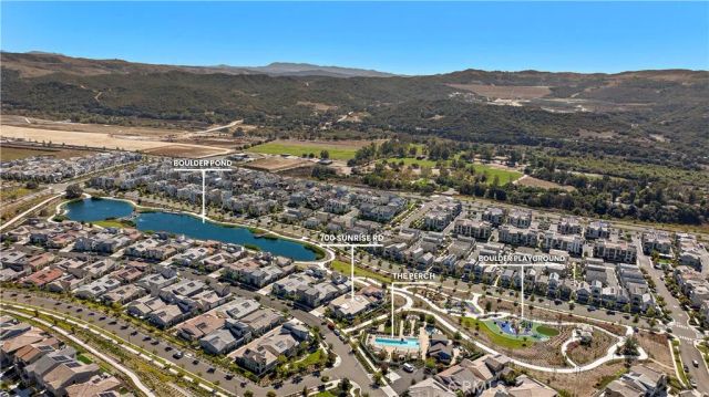 700 Sunrise Rd, Rancho Mission Viejo, CA 92694
