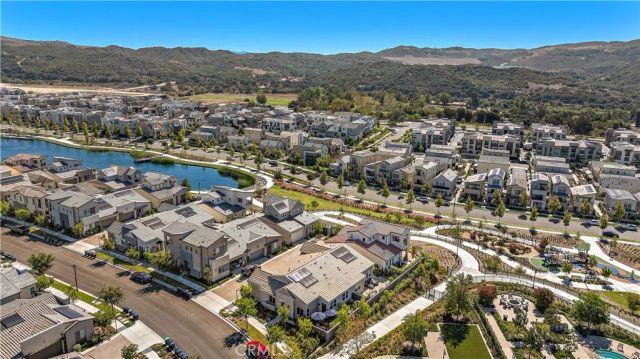 700 Sunrise Rd, Rancho Mission Viejo, CA 92694