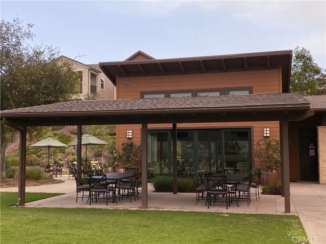 700 Sunrise Rd, Rancho Mission Viejo, CA 92694