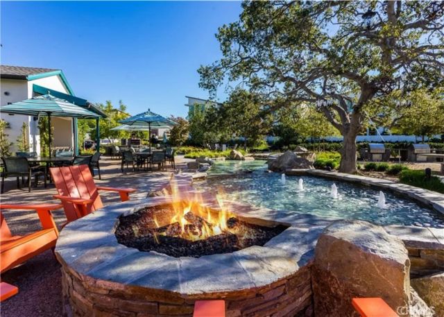 700 Sunrise Rd, Rancho Mission Viejo, CA 92694