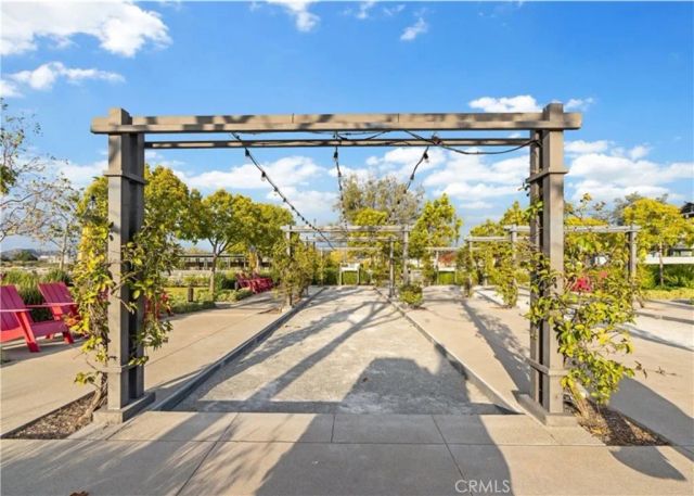 700 Sunrise Rd, Rancho Mission Viejo, CA 92694