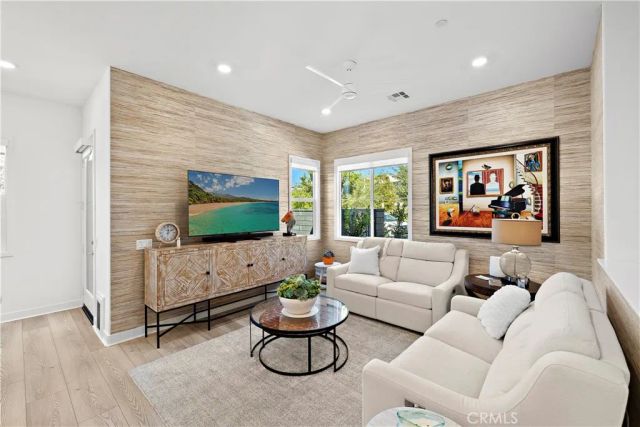 700 Sunrise Rd, Rancho Mission Viejo, CA 92694