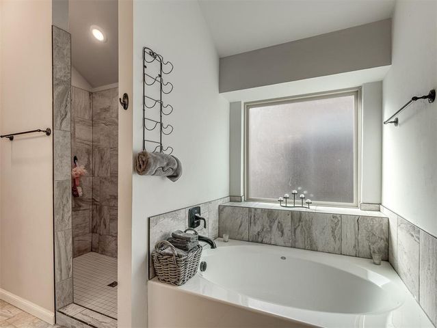 19717 Bolton Road, Edmond, OK 73012