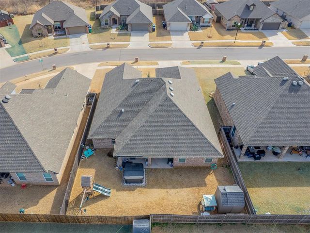 19717 Bolton Road, Edmond, OK 73012