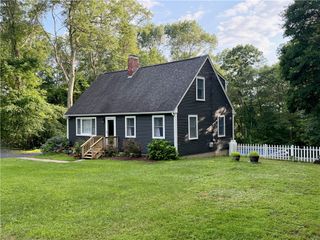 209 Skunk Hill Road, Hopkinton, RI 02832