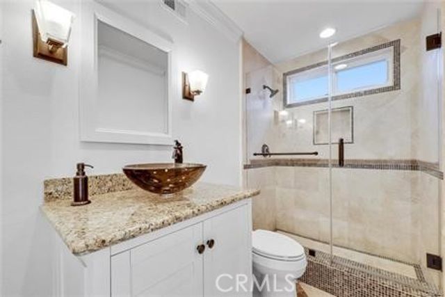 19341 Shady Harbor, Huntington Beach, CA 92648