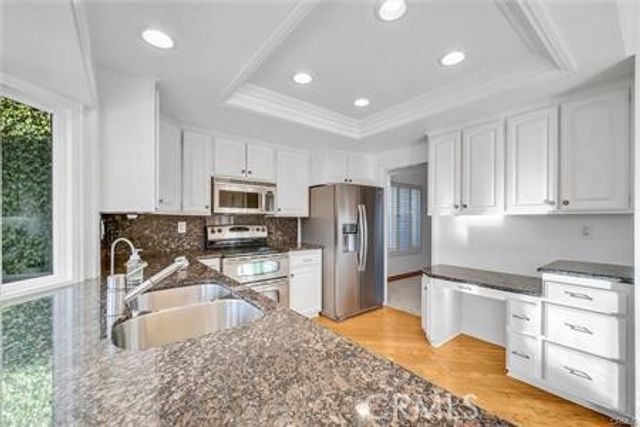 19341 Shady Harbor, Huntington Beach, CA 92648