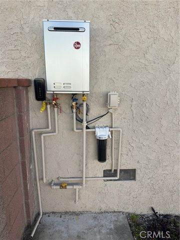 13833 Imperial Highway, Whittier, CA 90605