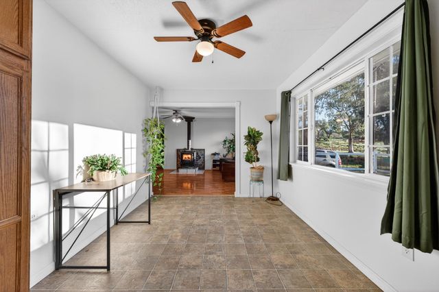 12144 North Ave, Loma Rica, CA 95901