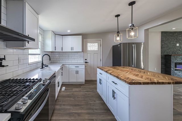 6916 OLD RIDGE Road, Fairview, PA 16415