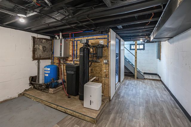 6916 OLD RIDGE Road, Fairview, PA 16415