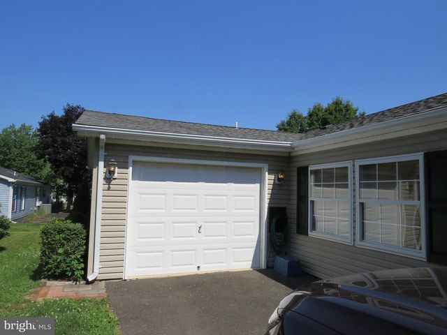 638 SPICEBUSH CT, New Hope, PA 18938