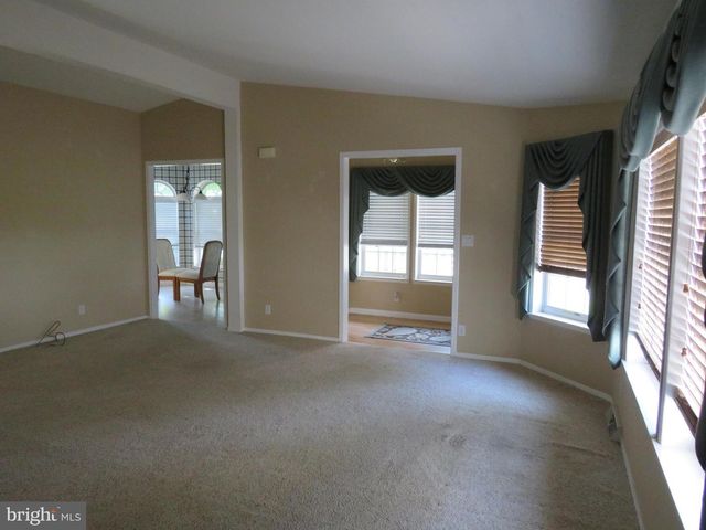 638 SPICEBUSH CT, New Hope, PA 18938