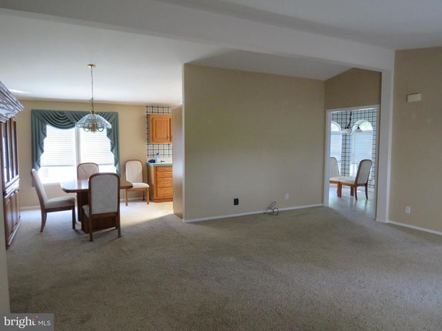 638 SPICEBUSH CT, New Hope, PA 18938