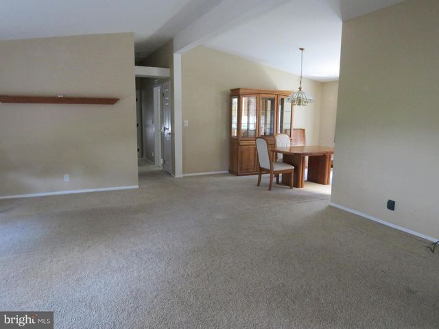 638 SPICEBUSH CT, New Hope, PA 18938