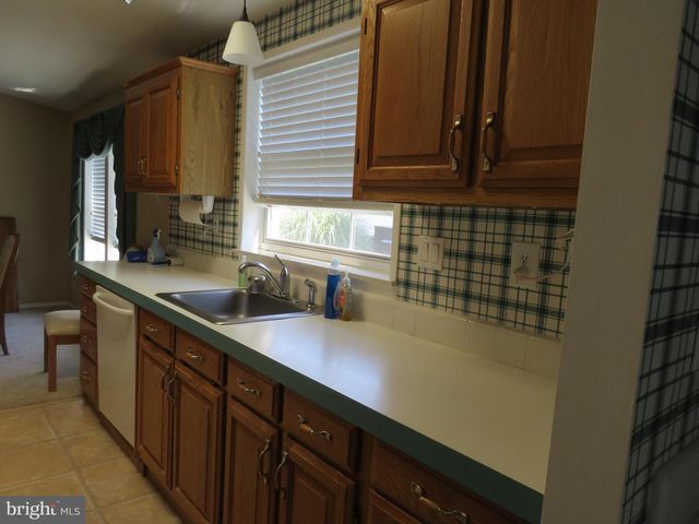 638 SPICEBUSH CT, New Hope, PA 18938