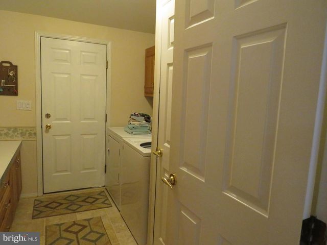 638 SPICEBUSH CT, New Hope, PA 18938
