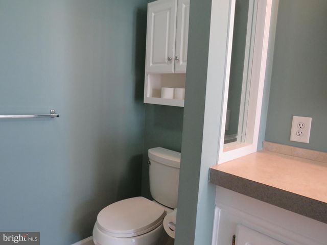 638 SPICEBUSH CT, New Hope, PA 18938