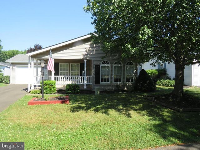 638 SPICEBUSH CT, New Hope, PA 18938