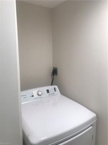 29 High Point CIR E 307, Naples, FL 34103