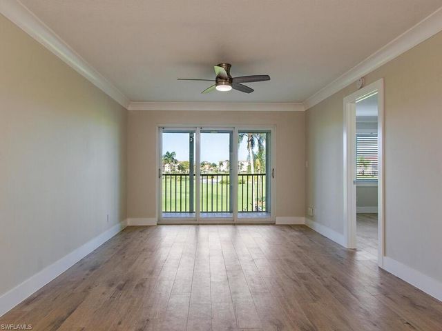 29 High Point CIR E 307, Naples, FL 34103