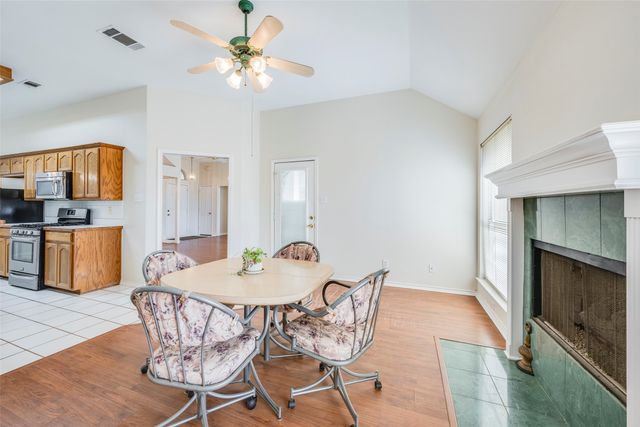 5216 Tartan Circle, Denton, TX 76208