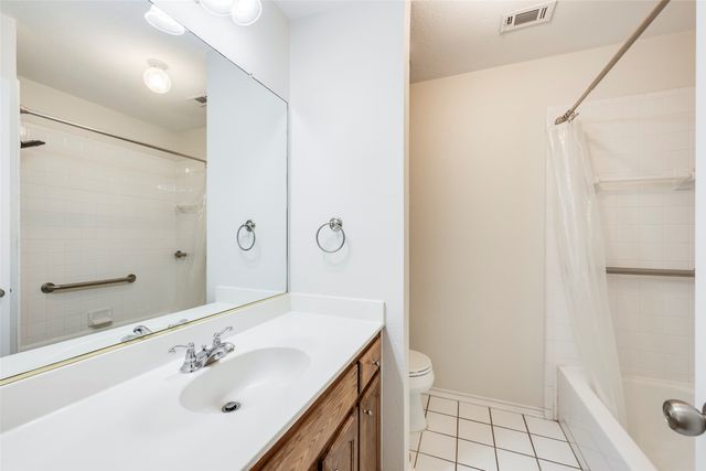 5216 Tartan Circle, Denton, TX 76208