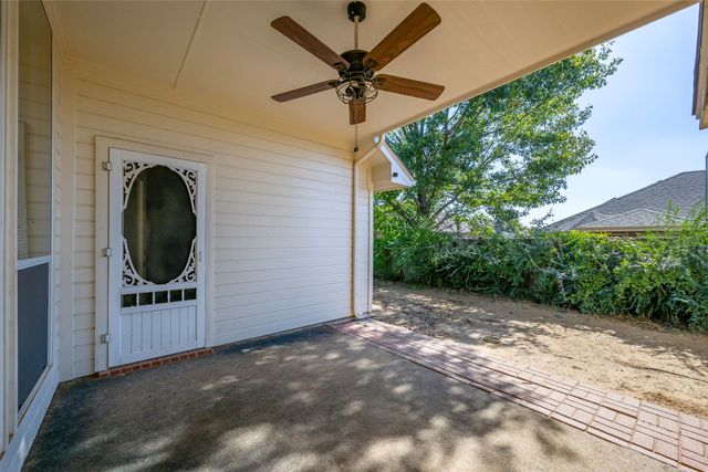 5216 Tartan Circle, Denton, TX 76208