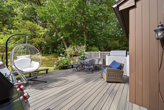 16 Country Club Rd 16, Peabody, MA 01960