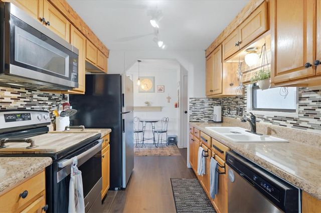 3225 TOWHEE STREET, Englewood, FL 34224