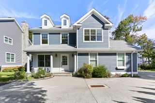 328 Brewster Street, Bridgeport, CT 06605