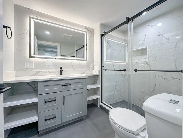 498 Beech St, Boston, MA 02131