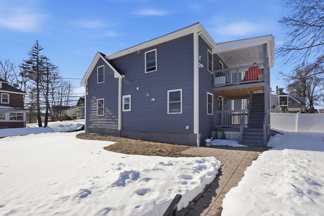 498 Beech St, Boston, MA 02131