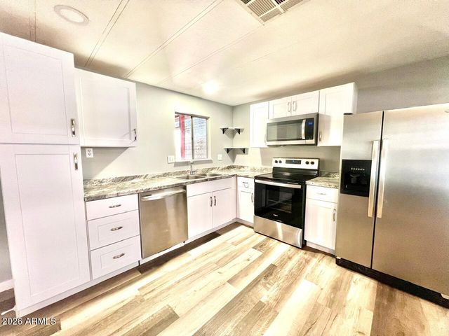 10201 N 99TH Avenue 38A, Peoria, AZ 85345