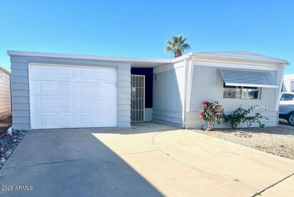 10201 N 99TH Avenue 38A, Peoria, AZ 85345 — photo 2
