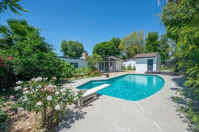 20401 Napa Street, Winnetka, CA 91306