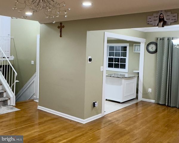 858 ESTATES BLVD, Hamilton, NJ 08690