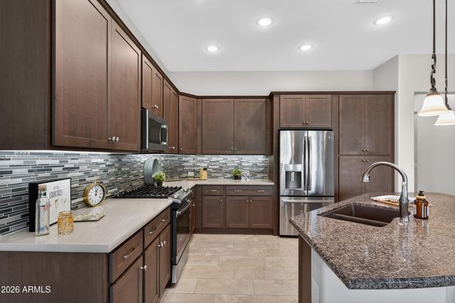 16844 W ROANOKE Avenue, Goodyear, AZ 85395