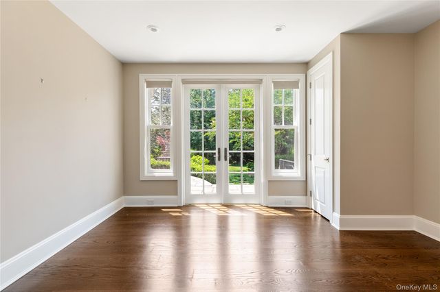 1 Bromley Court, Muttontown, NY 11791