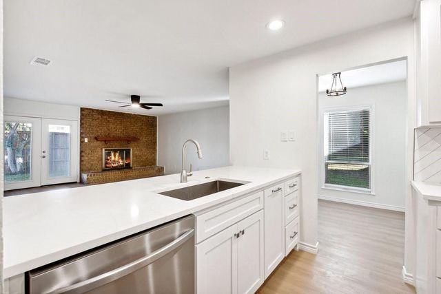 15641 Terrace Lawn Circle, Dallas, TX 75248